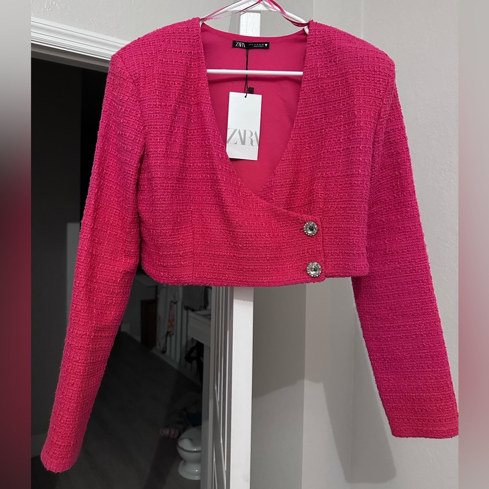 Zara cropped tweed pink blazer. Size XL, fits like a large. Brand new with tags
